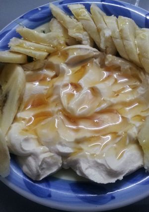 صورة لوصفة طريقة عمل سندوتش القشطة بالموز والعسل