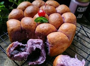 Foto resep Eggless Purple Sweet Potato Bun