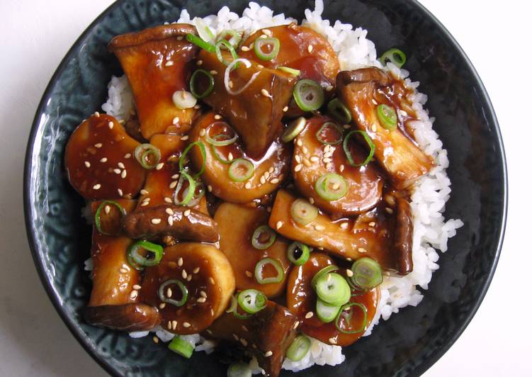 Simple Way to Prepare Speedy King Oyster Mushroom Rice Bowl