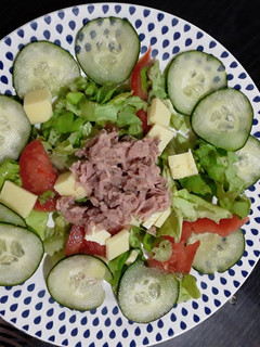 Una foto de Ensalada fría de atún