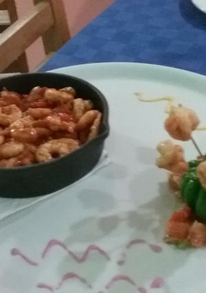 Una foto de Camarones al ajillo, receta cubana