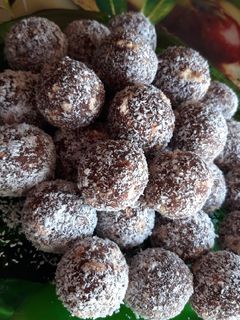 O poză a rețetei Bulgărași cu nucă de cocos.