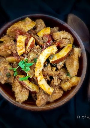 A picture of Nariyal Gosht.