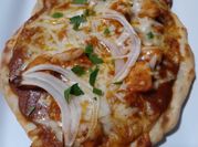 A picture of naan bread for curry