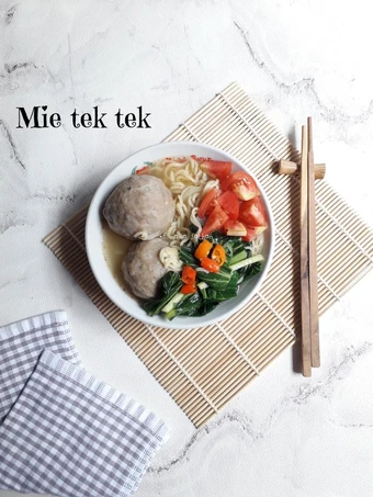 Cara Mudah Membuat Resep Mie tek tek yang Uenak Anti Ribet, Mantap Sekali