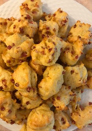 A picture of Gougères with Bacon and Gruyère.