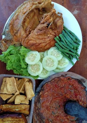 Foto resep Lalapan nila crispy