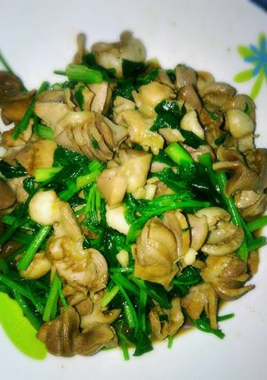 รูปของ เครื่องในไก่ผัดคึ่นช่าย