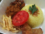 Nasi kuning rice cooker