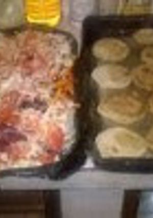 Una foto de Ensalada cruditte y hamburguesas de soja al natural
