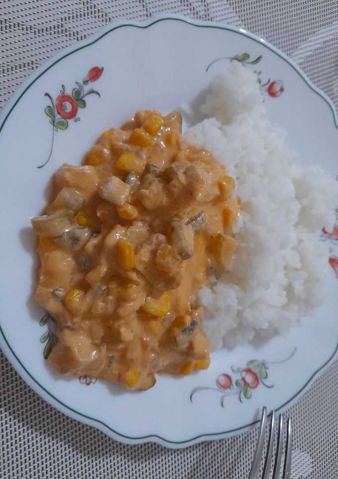 Hamis csirke stroganoff recept fotója
