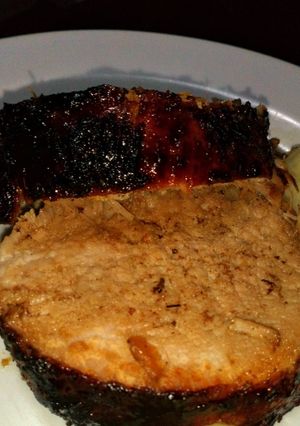 Una foto de Carre de cerdo con cebolla caramelizada al azúcar negra