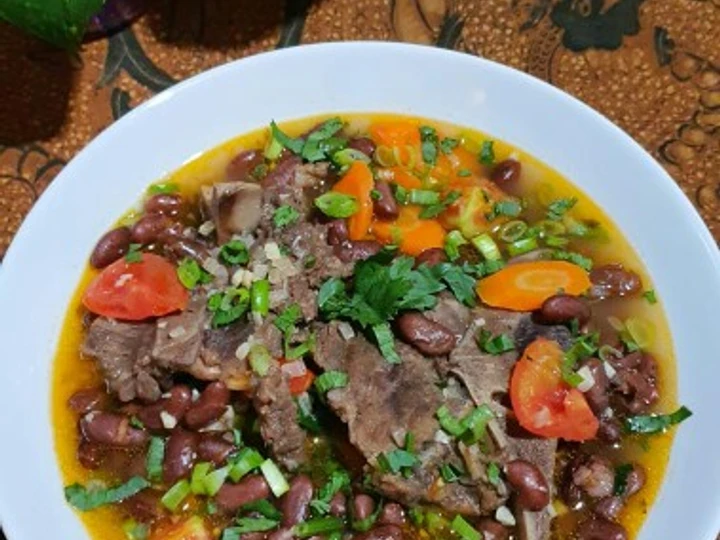 Langkah Gampang Menyiapkan Resep Brenebon Soup Daging Tulangan Sapi yang Menggugah Selera