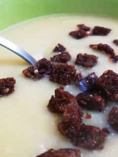 Una foto de Puré aprovechamiento con curruscos🍵