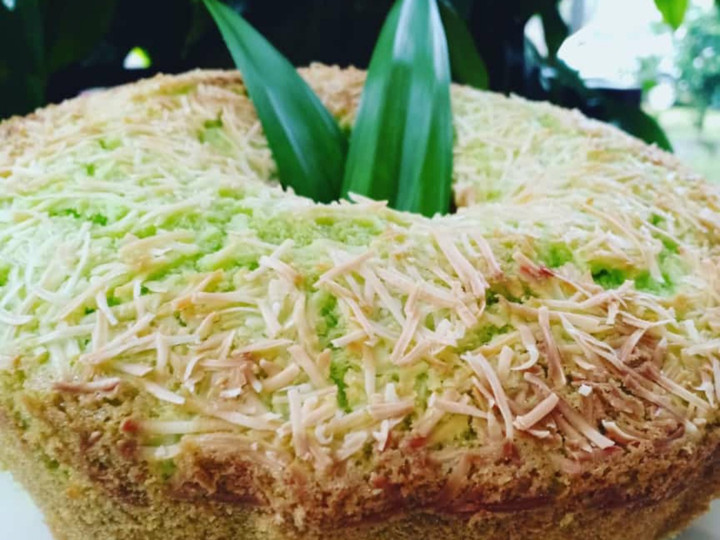 Cara Gampang Membuat Bolu Pandan Panggang yang Lezat