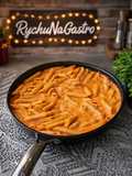 Penne w kremowym sosie pomidorowym z kurczakiem