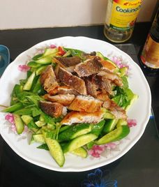 nộm dưa chuột khô cá