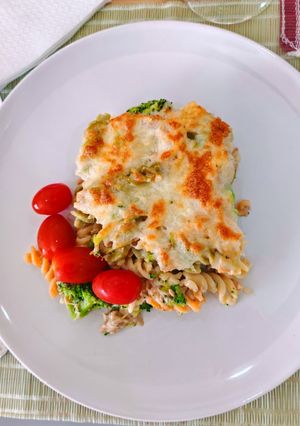 Foto de Massa de atum e brócolos no forno
