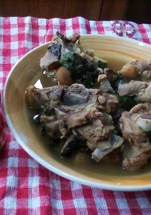 A picture of Goàtmeat pepper soup.
