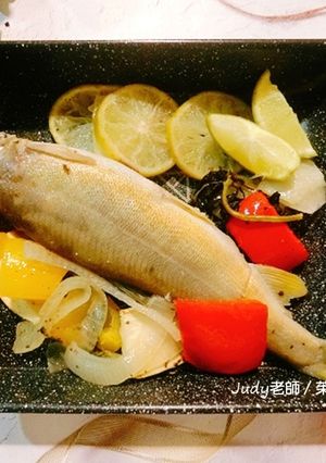 紙包香魚，鮮甜肉質+脆嫩爆卵，極鮮極美好過癮 的食譜成品照片