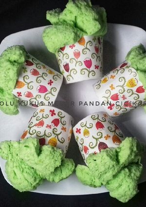 Foto resep 38. Bolu kukus pandan mekar super cepat