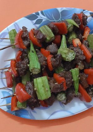 Hình của món Bò Nướng Xiên Que.