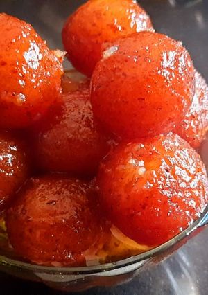 गुलाबजाम (gulab jamun recipe in marathi) रेसिपी चे मुख्य फोटो