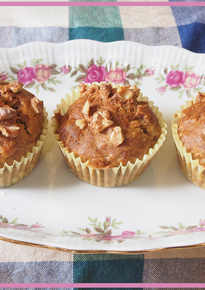 வால்நட் மபின் (Walnut muffin recipe in tamil) செய்முறை முக்கிய புகைப்படம்