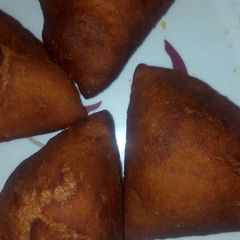 A picture of Mahamri.