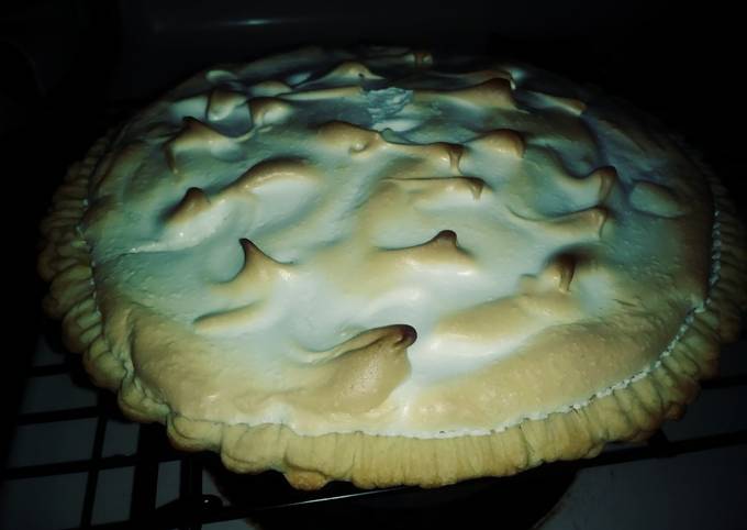 Lemon meringue pie #america