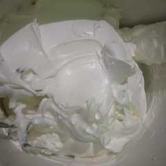 A picture of Butter cream home made.