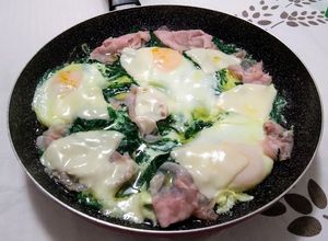 Foto di Bietole con uova, prosciutto cotto e Galbanino