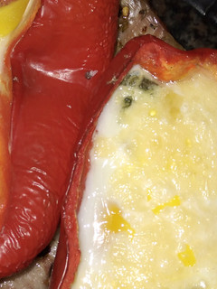 Una foto de Morrones rellenos al horno