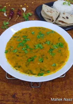 पालक दाल (Palak Dal recipe in Hindi) रेसिपी मुख्य फोटो