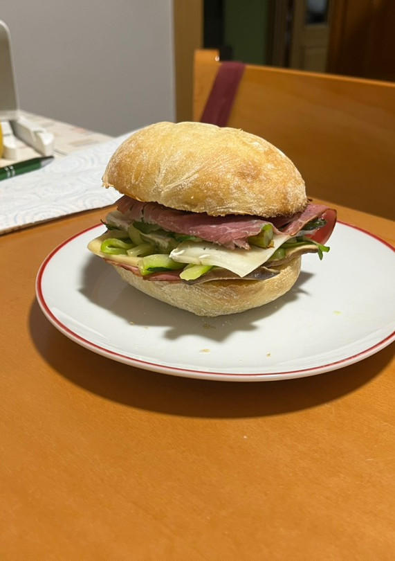 Una foto de El bocata de la chef, antojito de su pareja