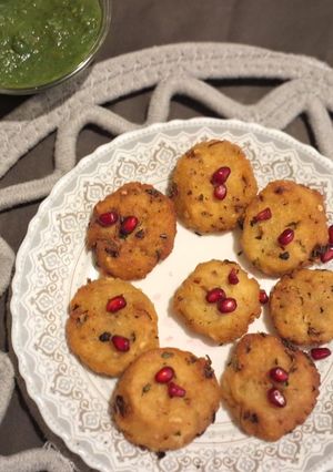 पोहा टिक्की रेसिपी मुख्य फोटो
