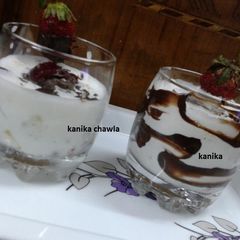A picture of Fruit custard.