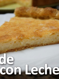 Una foto de Tarta de arroz con leche