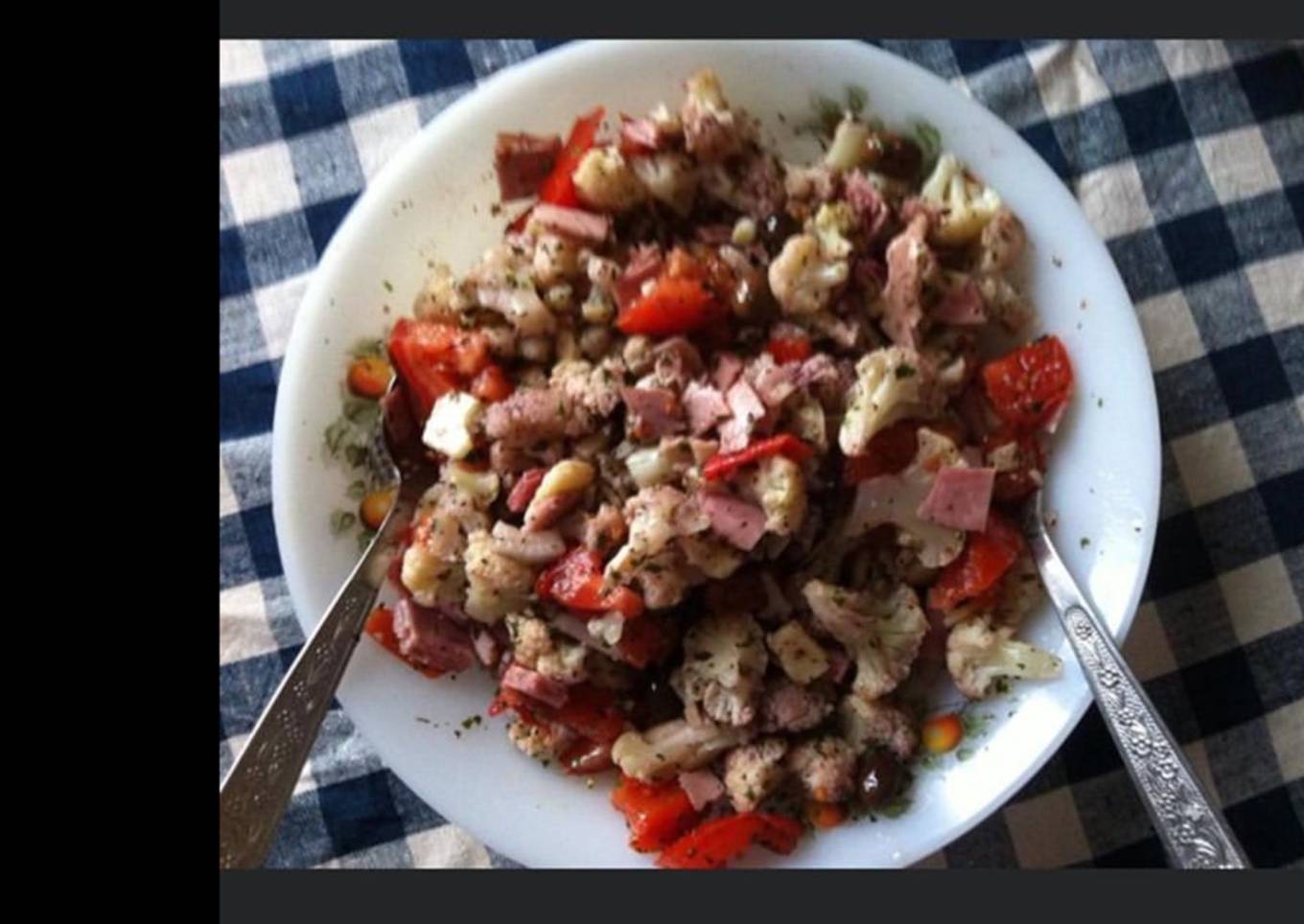 Step-by-Step Guide to Make Quick Salade de chou fleur au jambon poivrons tomates et olives