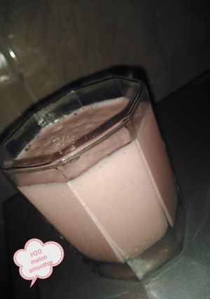 A picture of Water melon smoothie.