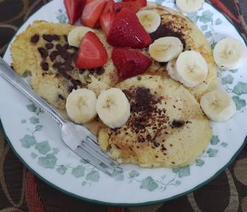 Easy Serving Recipe Chocolate Chip Pancakes With Fruit Savory Delicious