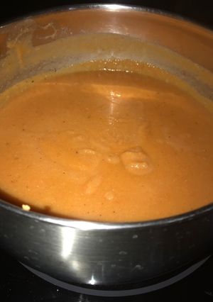 A picture of Vegan Roasted Red Pepper Soup.