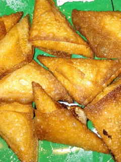 صورة لوصفة سمبوسه بالجبنه القريش