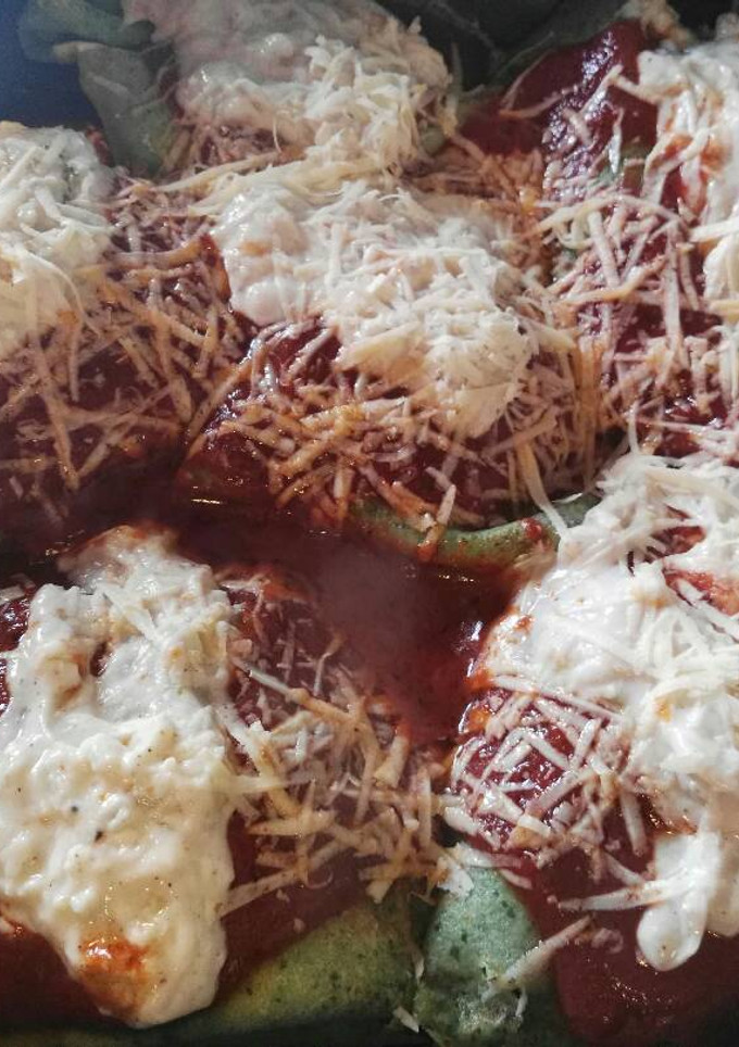 Una foto de Crepes verdes vegetarianos