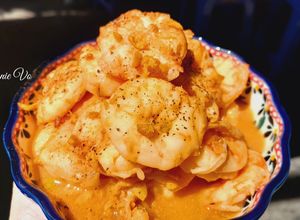 Hình của món Tôm rim mặn ngọt.