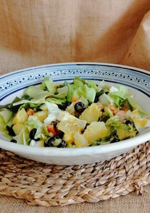 Una foto de Ensalada Nicoise o nizarda