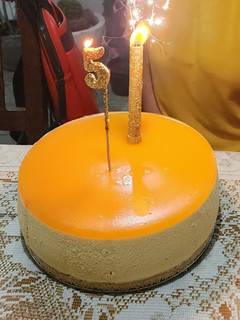 Una foto de Cheesecake de mango sin horno