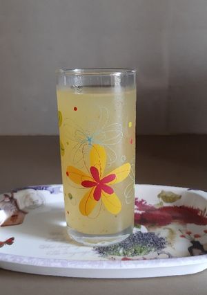 कच्ची कैरी का पन्ना (kacchi kari ka panna recipe in Hindi) रेसिपी मुख्य फोटो