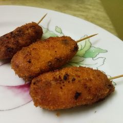 A picture of Chicken shrimp pop.