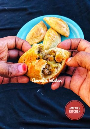 Flaky meatpie ainihin hoton girkin